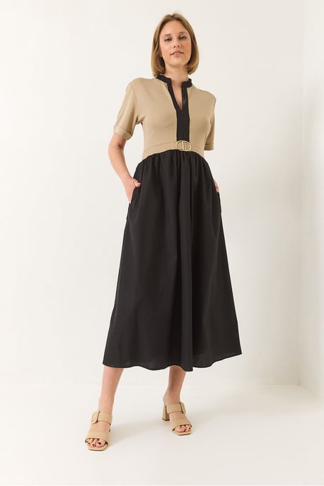 Gürtelter V-Ausschnitt Midi A-Linien Kleid - Image 4