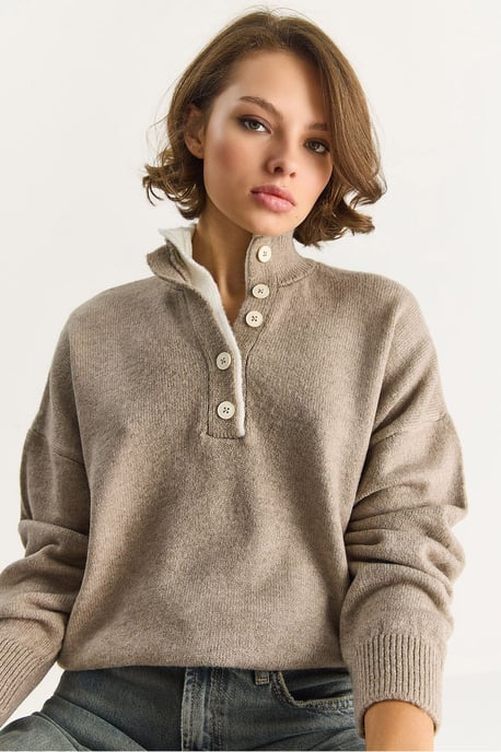Knöpfbarer Pullover - Image 3