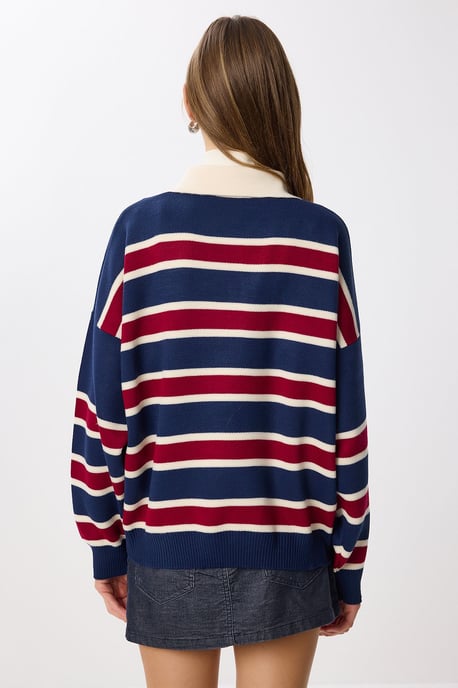 Gestreifter Pullover mit Polokragen - Image 6