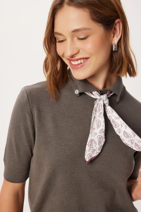 Polohemdpullover mit Schal-Detail - Image 3