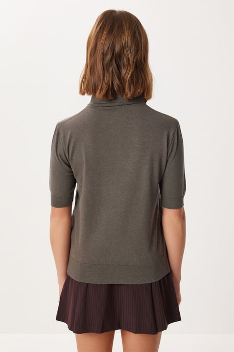 Polohemdpullover mit Schal-Detail - Image 4