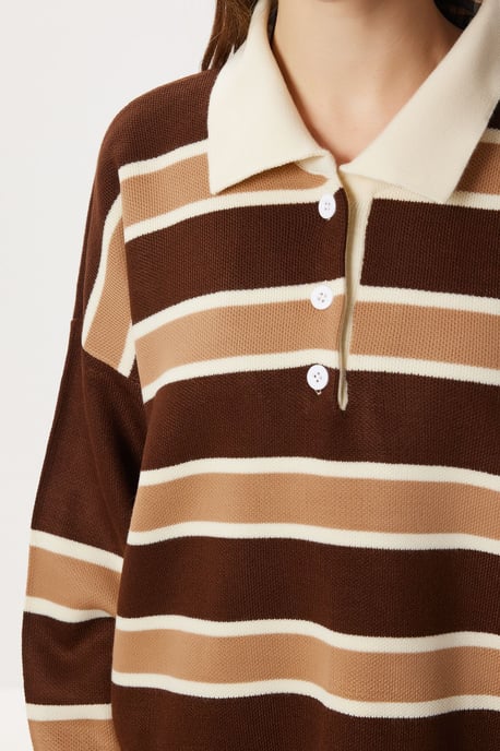 Gestreifter Pullover mit Polokragen - Image 3