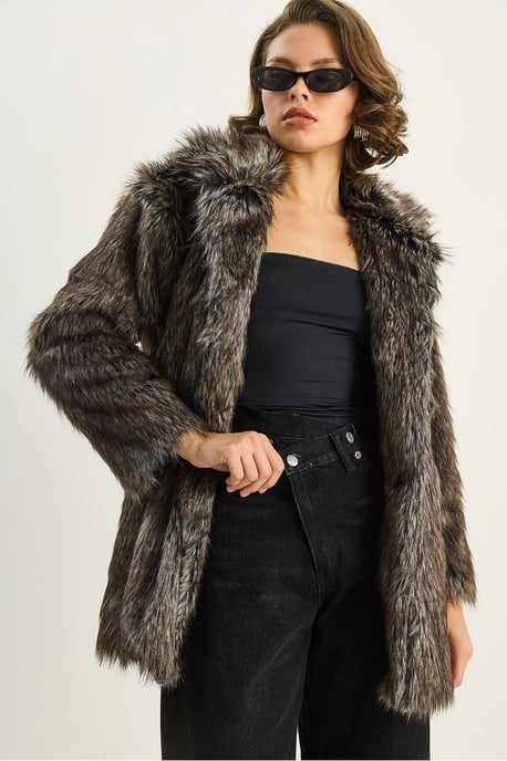 Faux-Fur-Mantel - Image 1