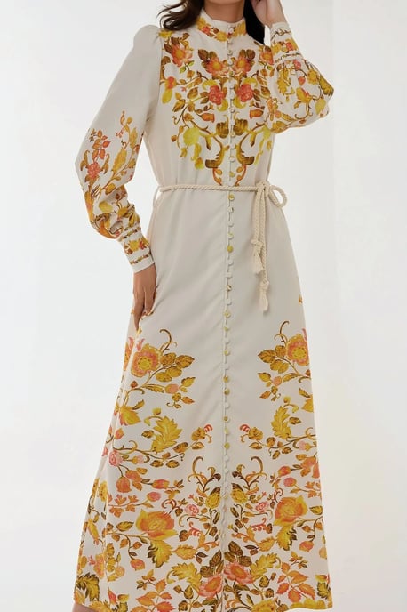 Bedrucktes Maxikleid mit langen Ärmeln und Gürtel - Image 5
