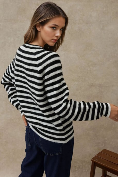 Gestreifter Strick-Cardigan mit Rundhalsausschnitt und weichem Griff - Image 5