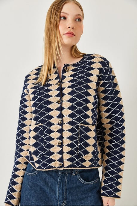 Rippstrukturiertes, gemustertes Kurzes Cardigan mit Knopfverschluss - Image 4