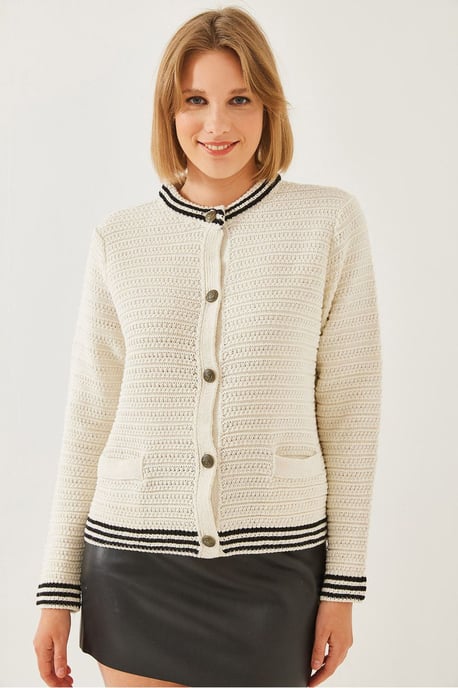Strickjacke mit Struktur, Knopfverschluss und Taschen - Image 3