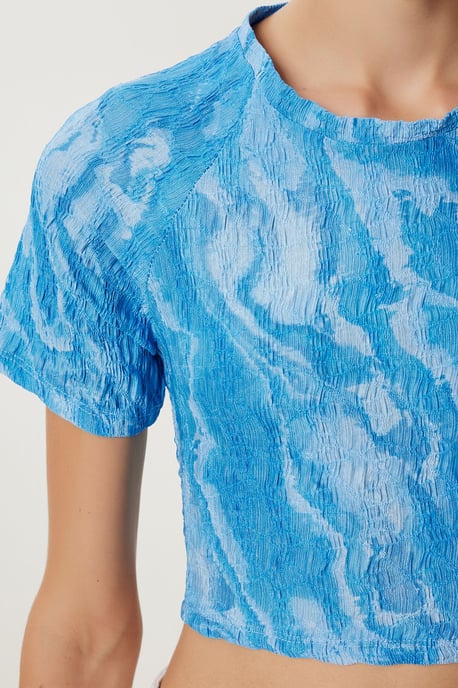 Abstraktes Druck Kurzarm Slim Fit Crop-Bluse - Image 4