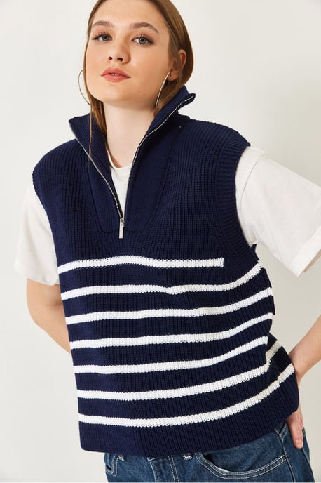 Gestreifter Strickpullover mit Reißverschluss-Kragen - Image 3