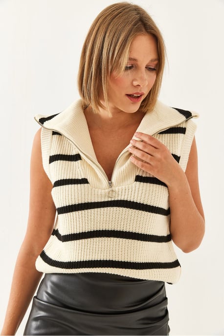 Gestreifter Strickpullover mit Reißverschluss-Kragen - Image 2