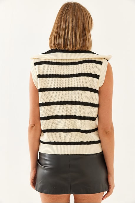 Gestreifter Strickpullover mit Reißverschluss-Kragen - Image 6