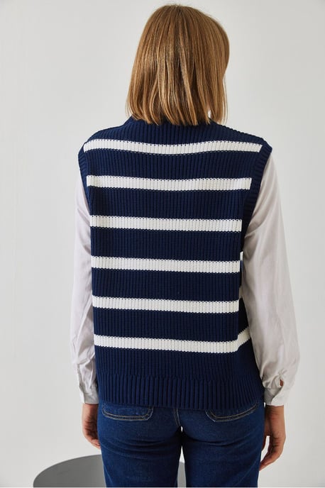 Gestreifter Pullover - Image 3