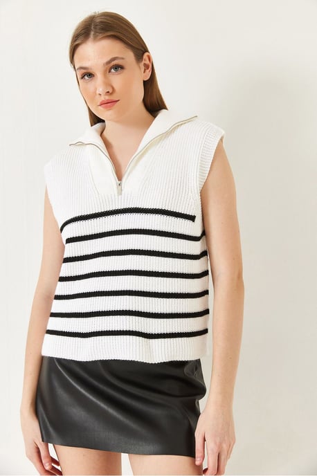Gestreifter Strickpullover-Weste mit Reißverschlusskragen - Image 3