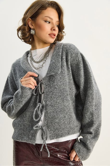 Oversized V-Ausschnitt mit Bindedetail Rippstrick-Cardigan - Image 4