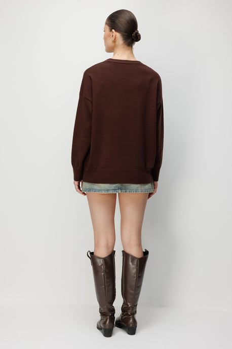 Langer Rippstrick-Cardigan mit V-Ausschnitt und Knopfverschluss - Image 6