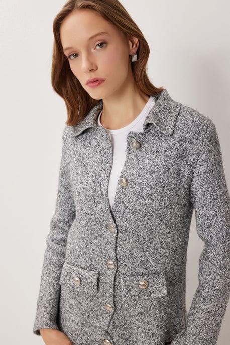Strukturierter Cardigan mit Knopfdetails - Image 5