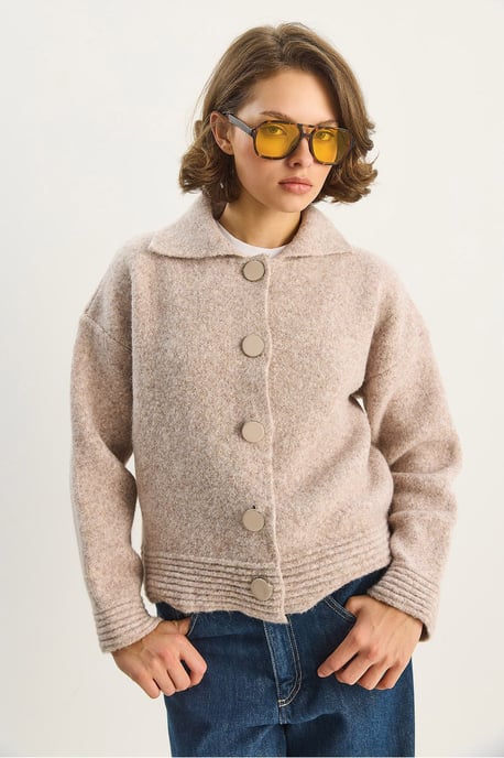 Strickjacke mit Knopfverschluss - Image 4