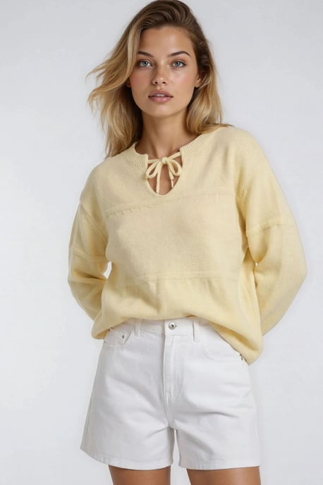 Locker gestrickter Pullover mit Bindeband - Image 1