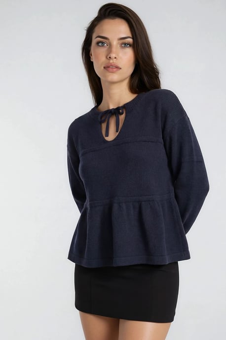 Locker gestrickter Pullover mit Bindeband - Image 3