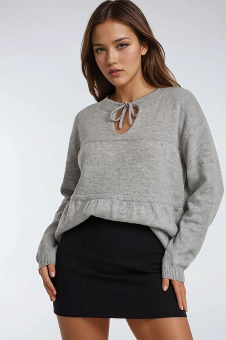 Locker gestrickter Pullover mit Bindeband - Image 2