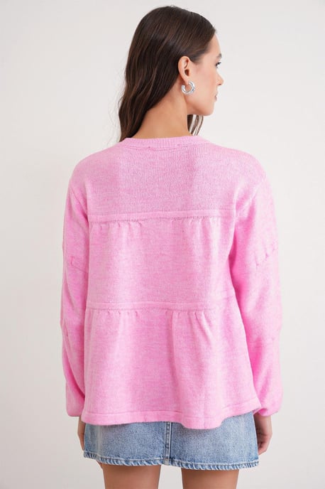 Locker gestrickter Pullover mit Bindeband - Image 5