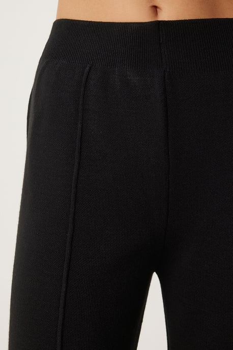 Rippendesign Strickzwei-Teiler - Image 6