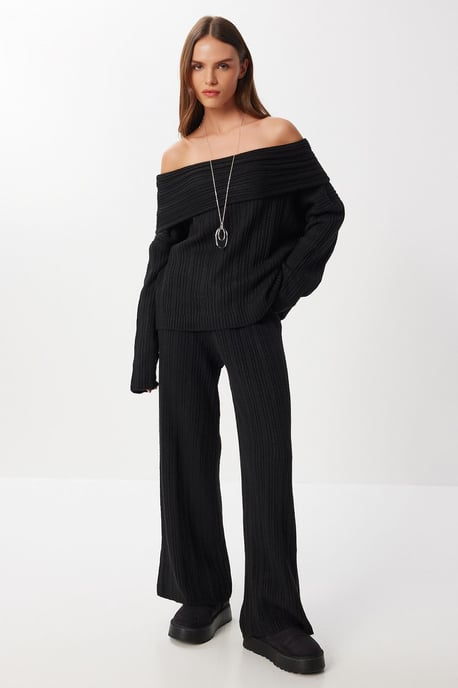 Off-Shoulder Rippstrick Zweiteiler - Image 2