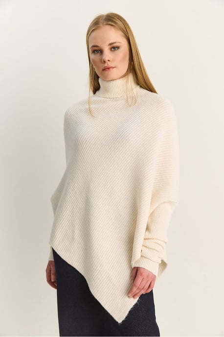 Oversized Rollkragen-Rippstrickpullover - Image 4