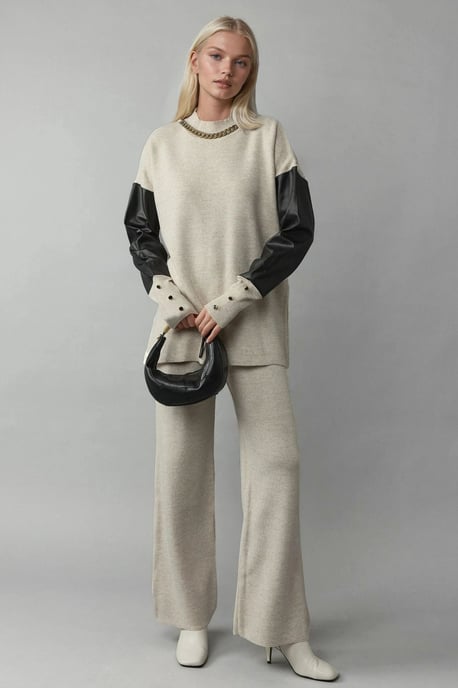 Sweater mit Kunstlederdetails - Image 3