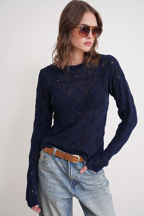 Strickpullover mit strukturiertem Muster und Rundhalsausschnitt - Image 1