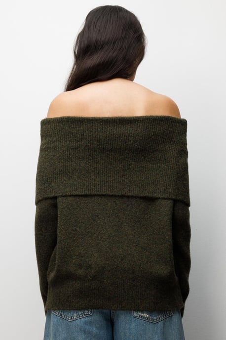 Locker sitzender Rippenpullover mit Madonna-Kragen - Image 4