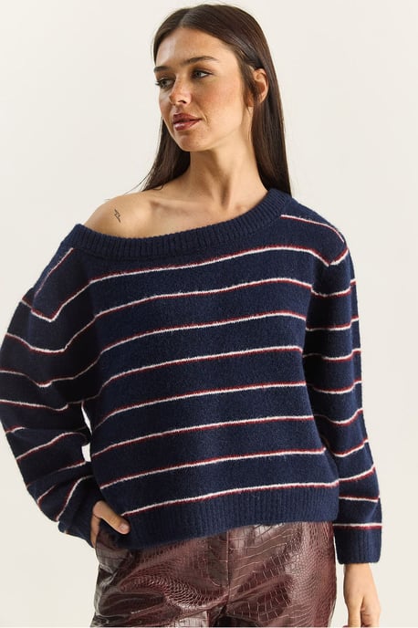 Übergröße gestreifter Strickpullover mit asymmetrischem Kragen - Image 1
