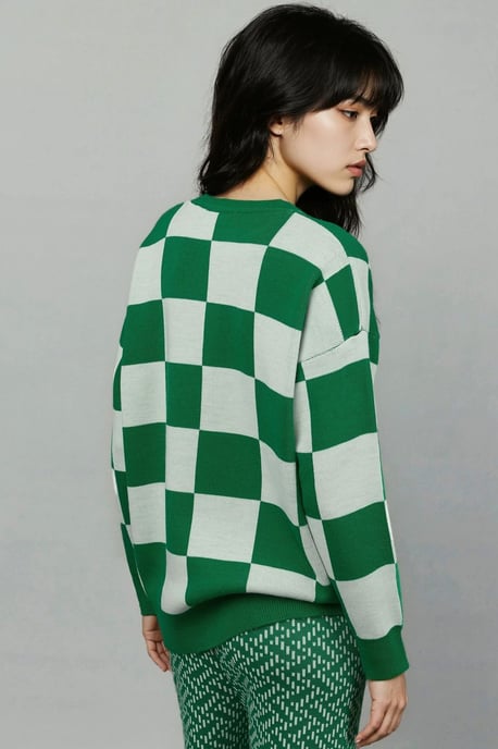 Kariertes Rippstrick-Pullover mit bequemem Schnitt - Image 3