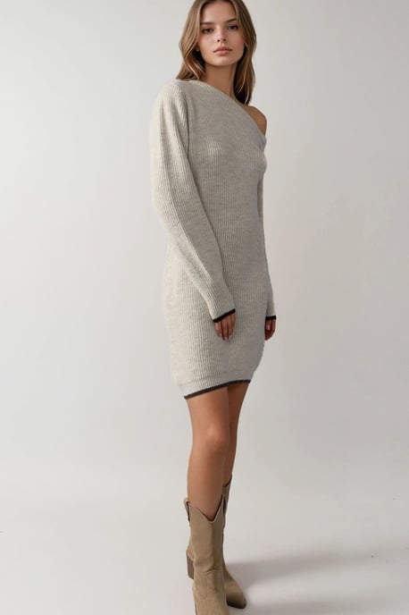 Asymmetrisches Kragen-Rippstrickkleid - Image 4