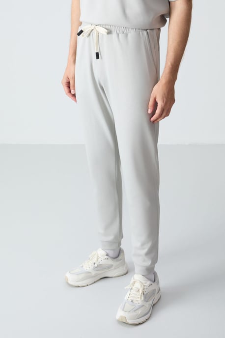 Herren Oversize T-Shirt und Hosen Set - Image 3