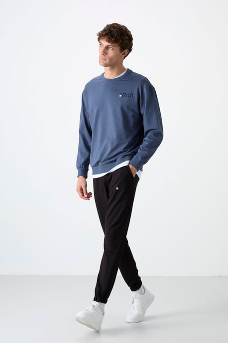 Herren Oversized Sweatshirt- und Hosen-Set - Image 1