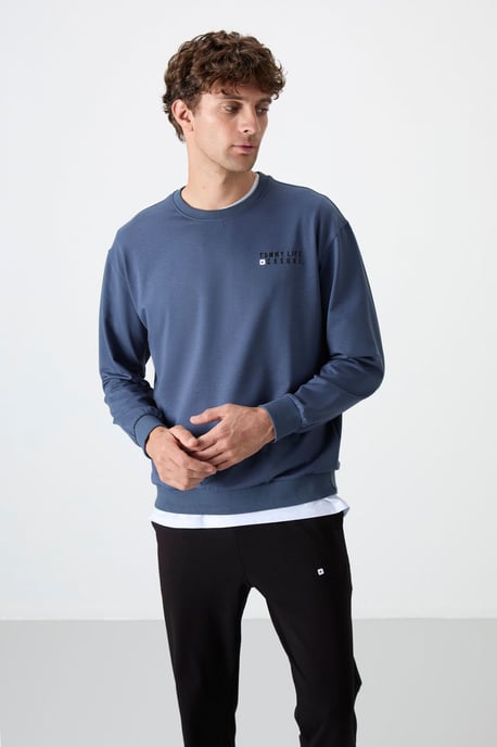 Herren Oversized Sweatshirt- und Hosen-Set - Image 4