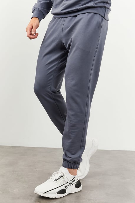 Overgroßes Kapuzenpullover- und Hosen-Set - Image 5