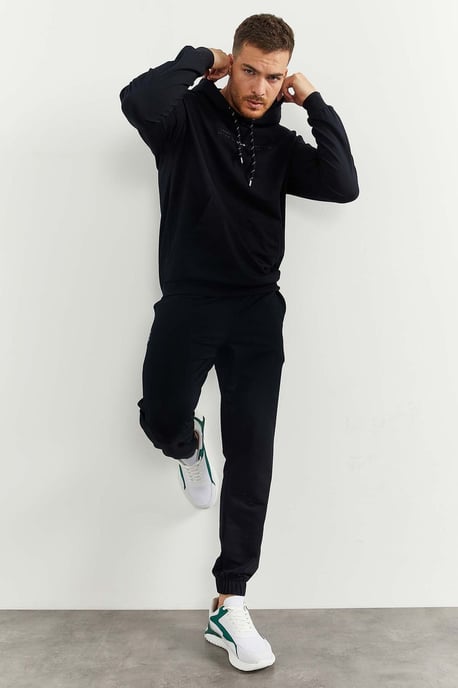 Oversize Kapuzen-Sweatshirt und Hosen-Set - Image 1