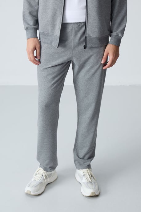Herren Sweatshirt mit Reißverschlusskragen und Hose Set - Image 5