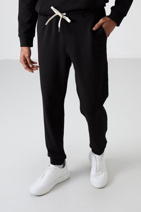 Herren Kapuzenpullover und Hose Set - Image 3