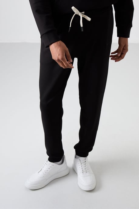 Herren Kapuzenpullover und Hose Set - Image 6