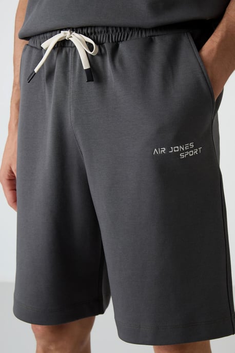 Oversized Kurzarm-T-Shirt und Shorts-Set - Image 4
