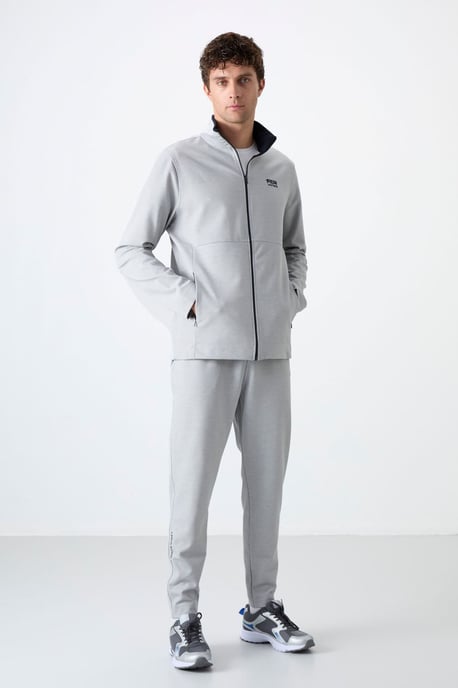 Herren Sweatshirt mit Reißverschlusskragen und Hose Set - Image 3