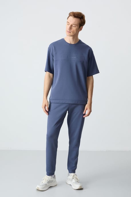 Herren Oversized T-Shirt und Hosen Set - Image 1