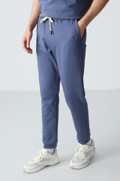 Herren Oversized T-Shirt und Hosen Set - Image 4