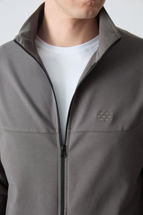 Herren Sweatshirt mit Reißverschlusskragen und Hose Set - Image 3