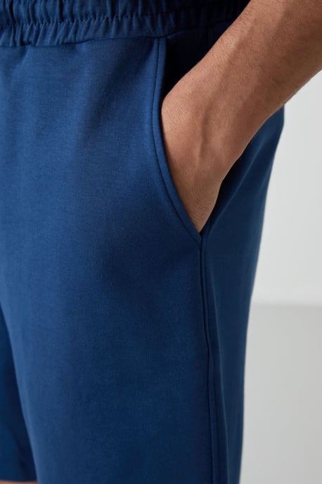 Übergröße T-Shirt und Shorts Set - Image 3