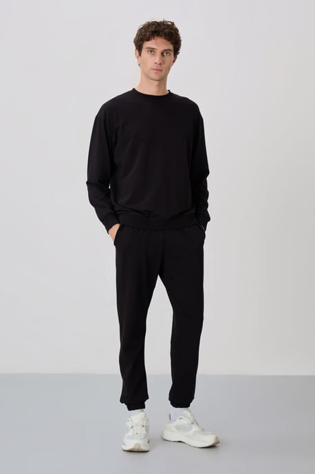 Herren Oversized Sweatshirt- und Hosen-Set - Image 1