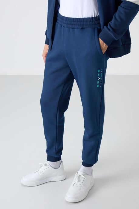 Herren Sweatshirt- und Hosen-Set mit Farbblockierung - Image 4
